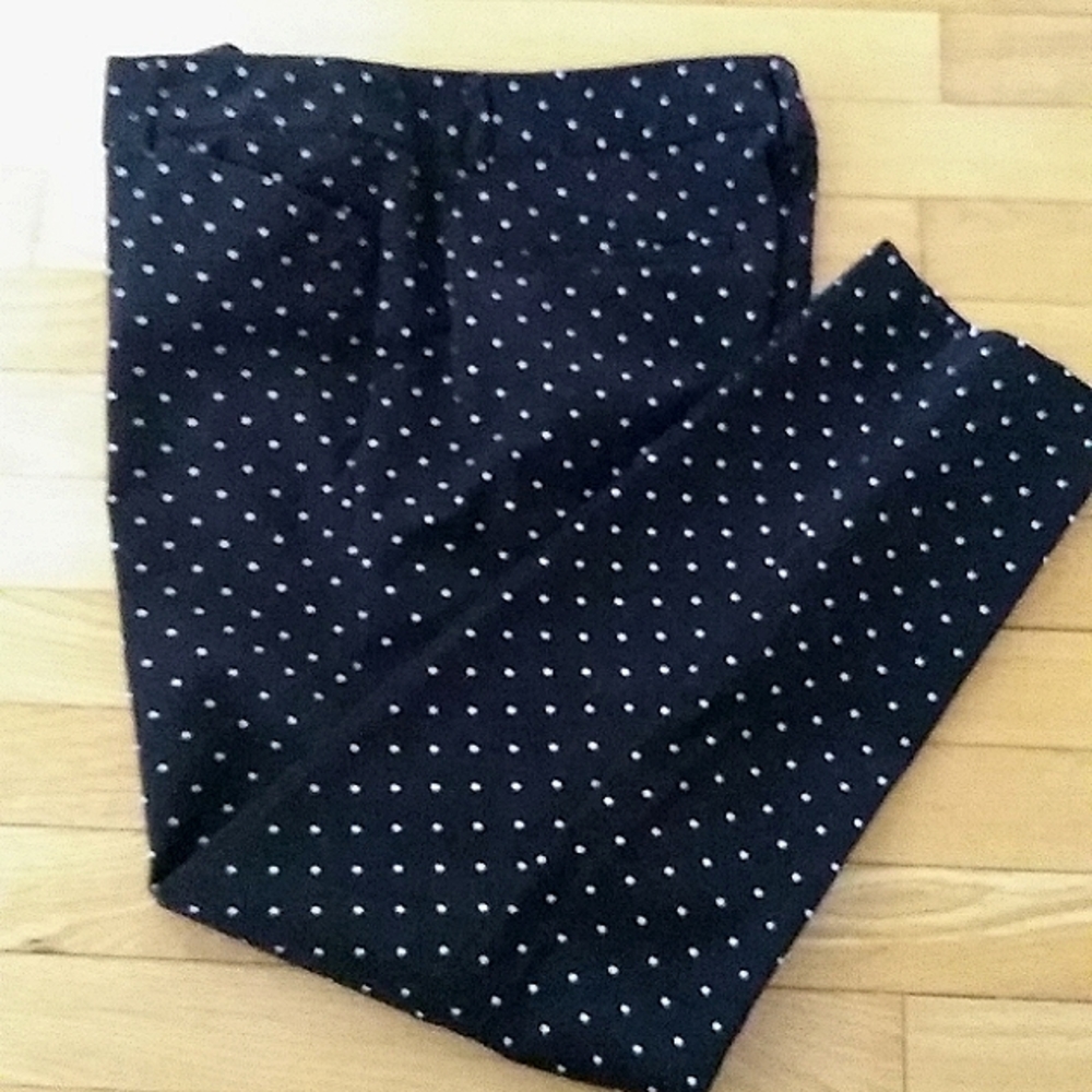 Liz Claiborne Woman's Sz 8 Black and White Polkadot Pants